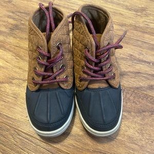 Toddler osh kosh boots